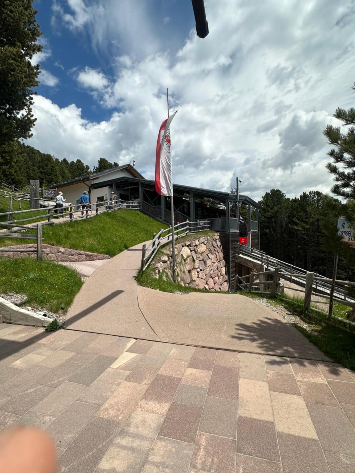 Chalet Da Mont Resciesa Ortisei Esterno foto